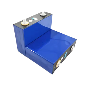 แบตเตอรี่ลิเธียมไอออนแบบแท่งปริซึม 3.2V สำหรับยานยนต์ไฟฟ้า สกูตเตอร์ รถกอล์ฟ - ใช้งานได้ยาวนาน 3000 รอบ จ่ายพลังงานได้อย่างปลอดภัยและเสถียร - Product Image 1