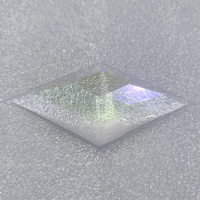 Schillernde Facettengläser Handpolierte Abgeschrägte Glaskluster Floatglas-Facettencluster für Kunst-Einsätze