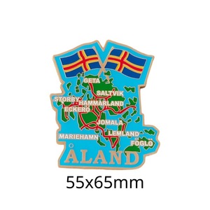 Pin de solapa de esmalte personalizable con características culturales regionales de Finlandia, mapa, bandera y edificios, recuerdo turístico, venta al por mayor, insignia metálica - Product Image 3