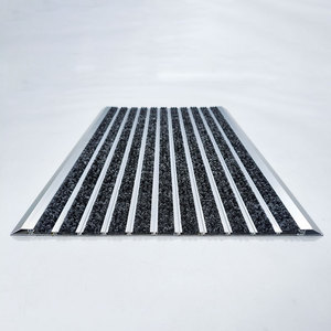 <span class=keywords><strong>Tapis</strong></span> <span class=keywords><strong>d</strong></span>'<span class=keywords><strong>entrée</strong></span> moderne robuste et durable en alliage <span class=keywords><strong>d</strong></span>'aluminium de 10 mm <span class=keywords><strong>d</strong></span>'épaisseur, antidérapant, avec isolation phonique et support en mousse - Product Image 4