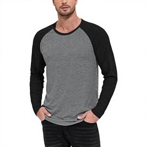 เสื้อยืดแฟชั่นสไตล์เรโทรสำหรับผู้ชาย รับผลิตแบบ OEM พร้อมสกรีนโลโก้แบรนด์ ผ้าคอตตอน 100% น้ำหนักเบา 180 GSM แขนยาวทรงแร็กแลน - Product Image 6