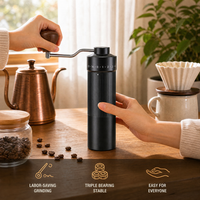 Moulin à café manuel en gros, triple roulement, meule en acier inoxydable 420, poignée ergonomique, économie d'effort, fournisseur direct d'usine en gros