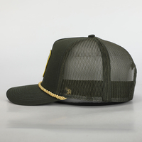 Logo de broderie personnalisé d'usine OEM réglable 5 panneaux Casquette de camionneur Gorras Patch tissé avec corde