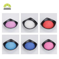 Paillettes colorées de sulfate de sodium rouge, rose, vert, bleu pour poudre détergente