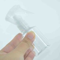 Flacon pulvérisateur à épaule inclinée en PET de 50 ml et 100 ml, ambre, vert, transparent, en plastique, pour parfum d'intérieur, pulvérisateur à gâchette portable, flacon cosmétique