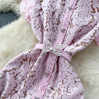 Robe en dentelle à col rond et manches courtes pour femme : Robe de soirée longue haut de gamme, ajustée, style sirène