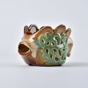 Scultura Decorativa a Forma di Pesce, Versatile <span class=keywords><strong>Ciotola</strong></span> per Frutta in Ceramica e Portacandele, Articolo Regalo in Ceramica Artigianale - Product Image 2