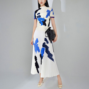 ชุด2ชิ้นพิมพ์ลายเรขาคณิตของผู้หญิงกระโปรงจีบยาวถึงข้อเท้าเข้ารูป100% โพลีเอสเตอร์ - Product Image 3