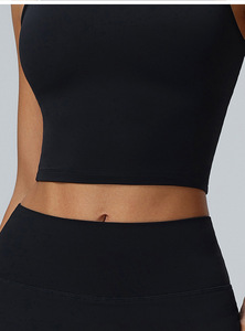 Wholesale Women Halter Neck Sports Bra U Neck Crop Yoga <b>Top</b> Removable Pads Sleeveless Pilates Gym Workout Athletic Tank <b>Top</b> - Product Image 3