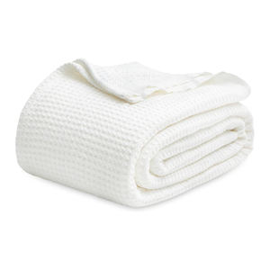 Lightweight Eco-Friendly Cotton <b>Waffle</b> Weave Printed Pattern <b>Blanket</b> All-Season Soft Skin-Friendly Throw Style Plain - Product Image 4