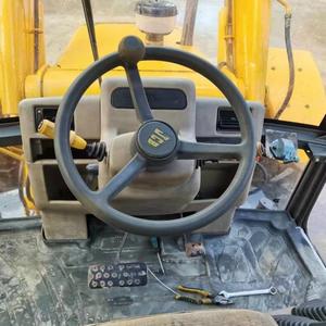 Cargador JCB 4CX con retroexcavadora de 7 toneladas para tractor cargador para excavación de agujeros - Product Image 4