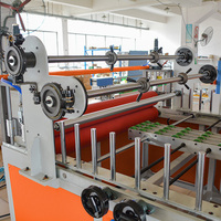 Équipement d'emballage de profil PUR à colle froide en PVC pour bois de qualité supérieure pour armoires, une machine de stratification automatique à colle froide