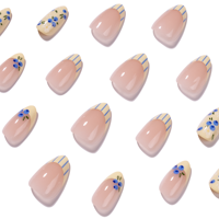 Kuku Palsu Minimalis Warna Kontras Biru dan Putih, Kuku Palsu Almond Blueberry Segar Grosir