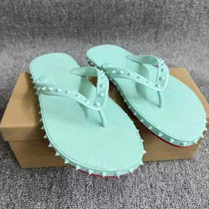 Chaussures de créateurs de luxe, tongs de plage, pantoufles pour hommes et femmes, pantoufles plates à semelle rouge de haute qualité, chaussures légères pour l'extérieur - Product Image 5