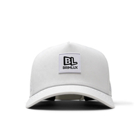 Casquette de baseball 5 panneaux personnalisée en PVC, respirante, imperméable, de haute qualité, avec trous découpés au laser, ajustable, style streetwear, Gorras