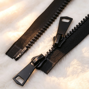 Customizable 8# Resin Plastic Close‑End Zipper Single <b>Puller</b> Durable 60‑Inch Long for Luggage Suitcase Backpack - Product Image 2