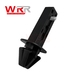 ขายึดไฟหน้าสำหรับรถเบนซ์ W218 CLS550 รุ่นที่เชื่อถือได้ ด้านหน้าขวา บน กันชน ชุดยึดไฟหน้า - Product Image 3