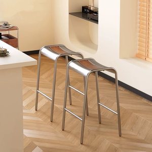 <span class=keywords><strong>Tabouret</strong></span> <span class=keywords><strong>de</strong></span> <span class=keywords><strong>bar</strong></span> en fer forgé <span class=keywords><strong>de</strong></span> style rétro pour la maison, le restaurant, la maison d'hôtes et le café - Chaise haute minimaliste avec options personnalisables - Product Image 4