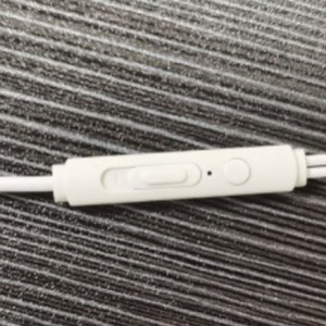 Écouteurs filaires Candy In-Ear 3,5 mm en plastique sans réduction de bruit pour la musique - Product Image 4