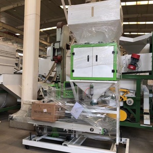 Bilancia Semi-automatica per Pesatura e Confezionamento di Riso, Cereali, Fagioli e Materiali Granulari - Product Image 5