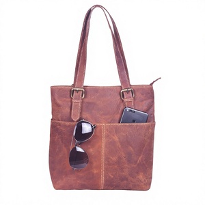 Sac fourre-tout classique en cuir véritable avec boucle décorative et fermeture éclair, sac à bandoulière unisexe pour usage quotidien - Product Image 2