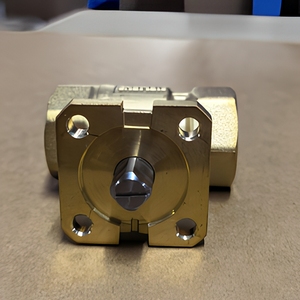 Válvula de Bola Industrial VAI61.40 con Control de Temperatura, Flujo Proporcional, DN40, Lista para Automatización HVAC - Product Image 2