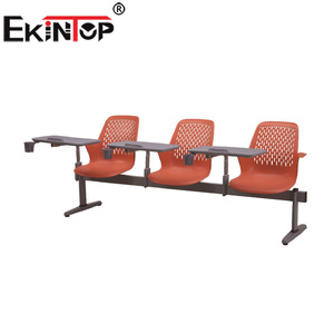 Chaise de formation pliable contemporaine en plastique avec table intégrée pour salles de classe, salles de formation ou amphithéâtres universitaires - Product Image 3