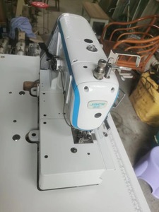 Jack 3-needle 5-thread Flat Bed Direct Drive Interlock Industrial <b>Sewing</b> Machines - Product Image 3