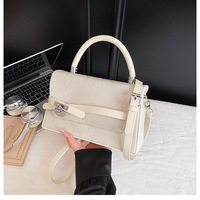 Sac à main texturé pour femme avec poignée supérieure, boucle décorative, bandoulière amovible, sac à bandoulière pour le quotidien et les voyages