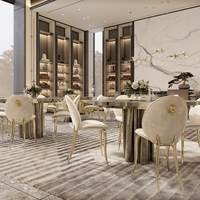 Design unique pour une salle à manger sophistiquée Tables à manger exclusives en laiton poli patiné pour 4 personnes