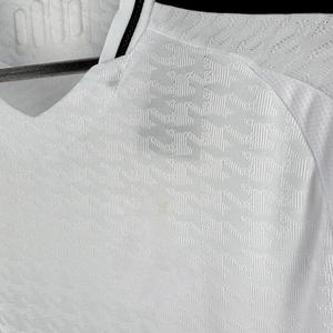 Maillots de football de la série Royal Retro <span class=keywords><strong>Madrid</strong></span> OEM avec impression Raul Ronaldo Zidane Bel, uniforme de football en gros - Product Image 5