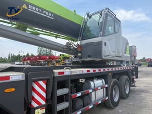 Grúa sobre Camión Zoomlion ZTC350H562 Usada, 35 Toneladas, Año 2020, Pluma Principal de 44 Metros, Contrapeso de 8 Toneladas, Excelente Estado - Product Image 6