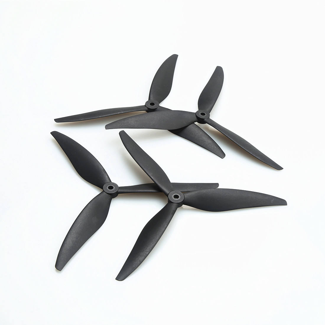 9-inch 3-bladed propeller, black, 2 pairs