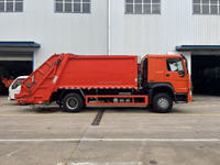 Camion Compacteur Manuel Diesel 16 m³ HOWO 6x4 Euro 2 pour Collecte de Déchets à Chargement Arrière - Moteur/Boîte de Vitesses/Pompe