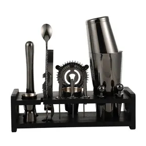 Professional Barware Tools Bartender Kit Bar Acessórios Jigger Cocktail Shaker Set Wooden Stand Stainless Steel Customized Logo