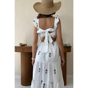 Robe trapèze sans manches bleu marine à volants et dos nu, taille naturelle, en tissu respirant, pour usage quotidien décontracté, vente en gros - Product Image 1