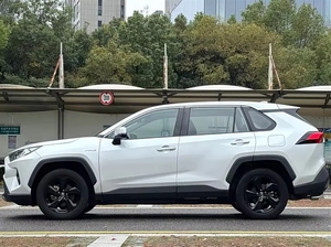 Auto Usado RON Toyota <span class=keywords><strong>RAV4</strong></span> <span class=keywords><strong>2022</strong></span> Facelift Híbrido 2.5L E-CVT 4WD Edición Plus - Product Image 3