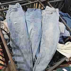 Misto all'ingrosso Ukay Ukay Balle usati vestiti per le donne di <span class=keywords><strong>Jeans</strong></span> larghi <span class=keywords><strong>Jeans</strong></span> cinese alla rinfusa - Product Image 1