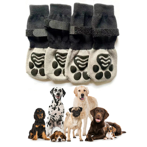 Chaussettes tricotées en polyester épais personnalisées pour chiens, protège-pattes classiques antidérapants, chaussures chaudes pour animaux de compagnie, adaptées aux chaussées chaudes/froides - Product Image 2