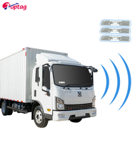 Étiquette de véhicule RFID 860 ~ 960MHZ étiquette et étiquettes durables en matériau PET anti-métal pour la numérisation à longue portée