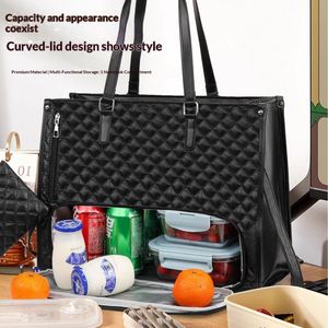 Sac fourre-tout grande capacité pour femme, sac à bandoulière isotherme, sac à main matelassé en cuir PU souple avec fermeture éclair, ensemble 2-en-1 avec sac à déjeuner - Product Image 4