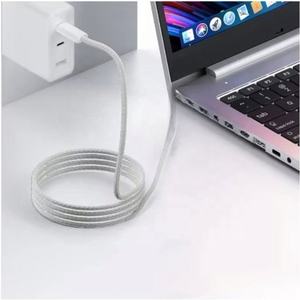 Cable Magnético 3 USB-C a Magnético 3 Original de Segunda Mano - Product Image 4