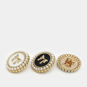 LS325 Good Quality Pearl Bow <strong>Button</strong> Metal <strong>Shank</strong> <strong>Buttons</strong> for Clothing Sweater Coat Decorative <strong>Button</strong> - Product Image 2