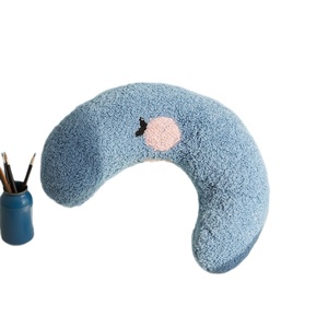 Sevimli U Şekilli Evcil Hayvan Boyun Yastığı Yumuşak Teddy Polar İnci Pamuk Dolgulu Servikal Destek Derin Uyku İçin Çıkarılabilir Yıkanabilir Kediler İçin - Product Image 6