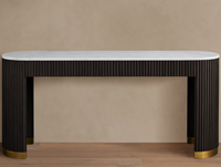 Console de rangement moderne en chêne massif Finnley - Écologique et durable pour les salons, les appartements, les hôtels
