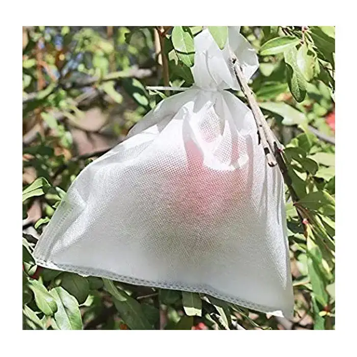 Agriculture pp spunbond nonwoven fabric fruit protection bag /agriculture ground cover for plant / flower bag