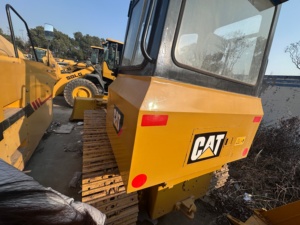 รถดันดิน D5K มือสอง ราคาถูก รถญี่ปุ่นยี่ห้อ Cat รุ่นปี 2024 สภาพ 90% รถดันดินแบบตีนตะขาบจากเซี่ยงไฮ้ ขาย - Product Image 5