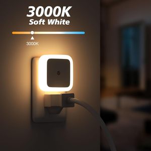 Factory Custom Logo Night <b>Light</b> Plug In Wall Dusk To Dawn Led Warm White Square <b>Sensor</b> Control 3000K Soft White <b>Light</b> - Product Image 1