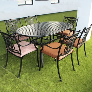 Meubles <span class=keywords><strong>de</strong></span> <span class=keywords><strong>jardin</strong></span> en fonte d'aluminium <span class=keywords><strong>de</strong></span> haute qualité pour patio extérieur, ensembles <span class=keywords><strong>de</strong></span> table et <span class=keywords><strong>de</strong></span> chaises - Product Image 3