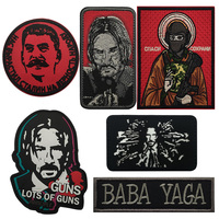 Patch brodé 3D en PVC Keanu Reeves Rouge Staline avec fixation auto-agrippante pour sacs à dos et vêtements
